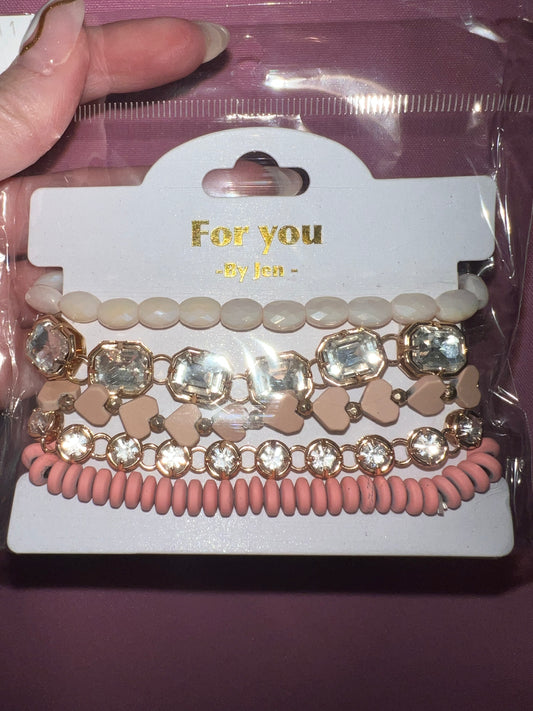 Heart bracelet set