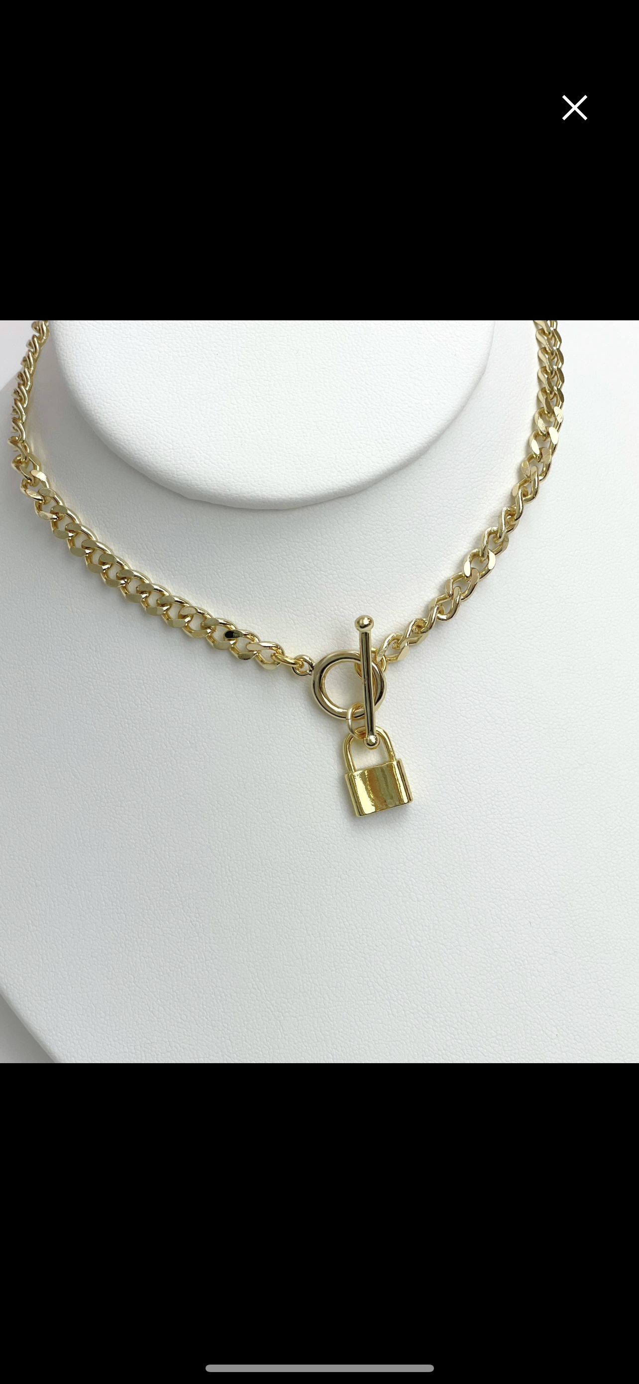 Lock & toggle necklace