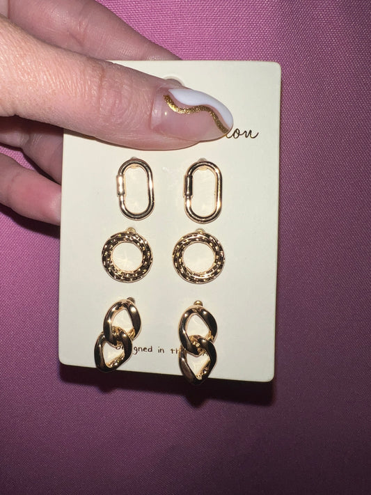 Gold chain earrings set